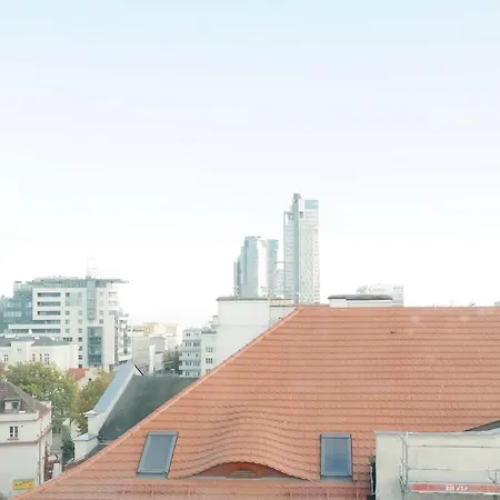 2-person In The Center Of Apartament